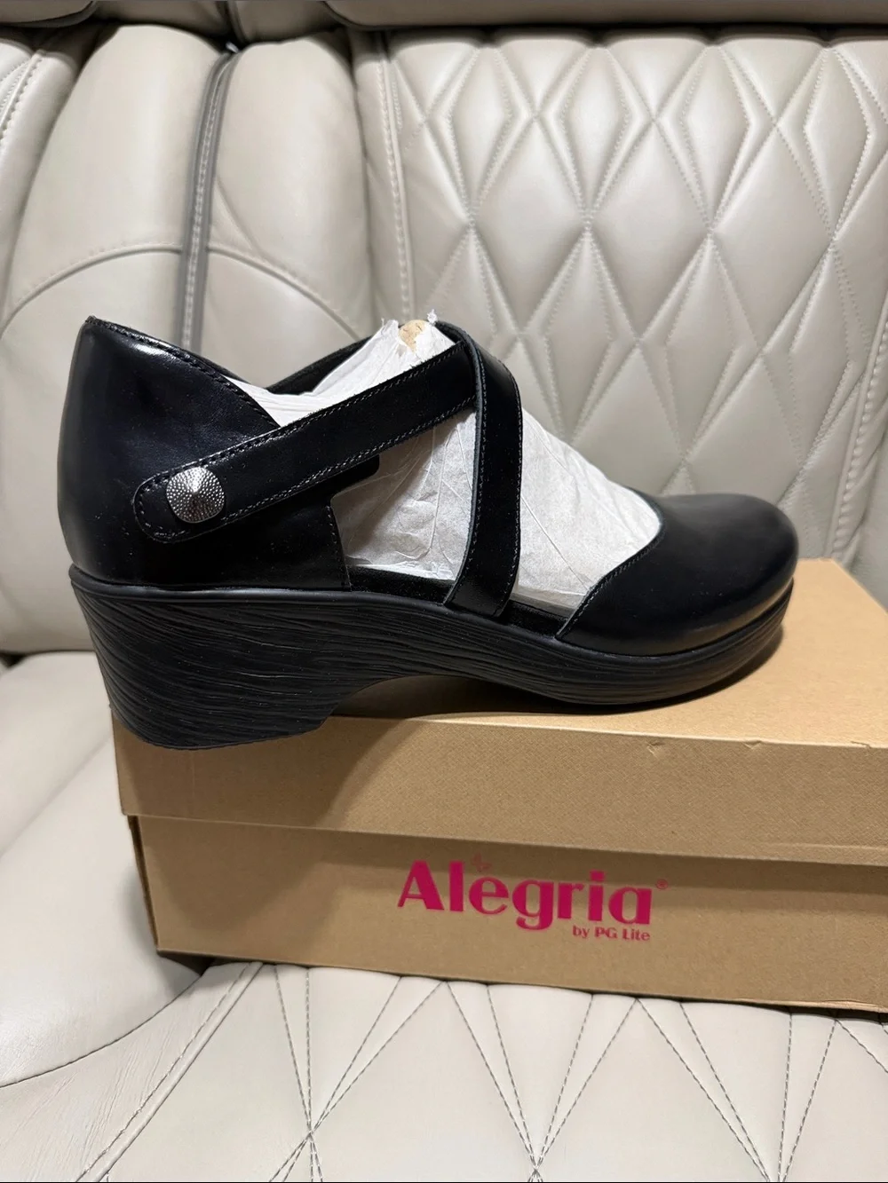 Alegria Savina Platform Pump - Black